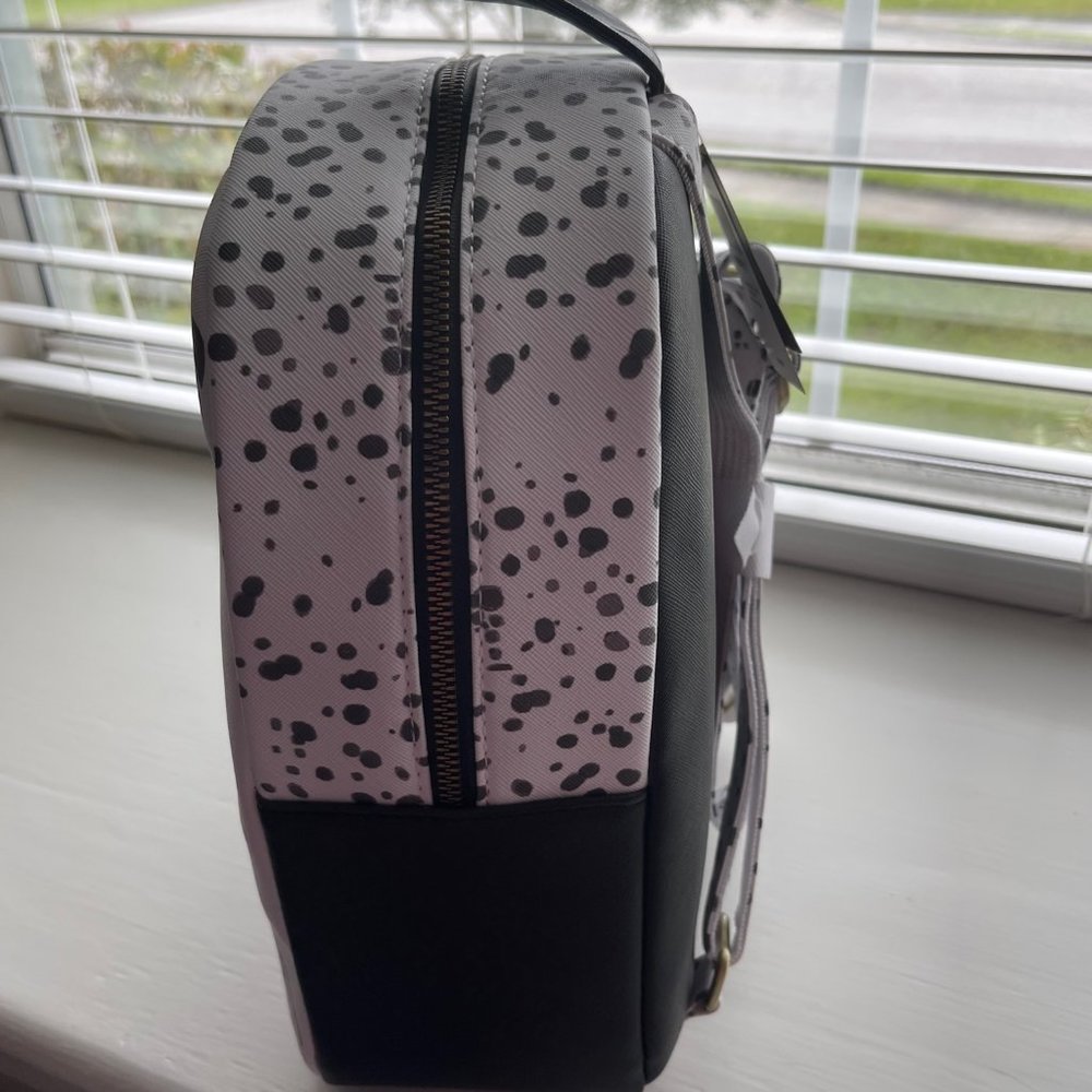 New Disney Bioworld 101 Dalmatians White and Black Mini Backpack - Picture 4 of 12